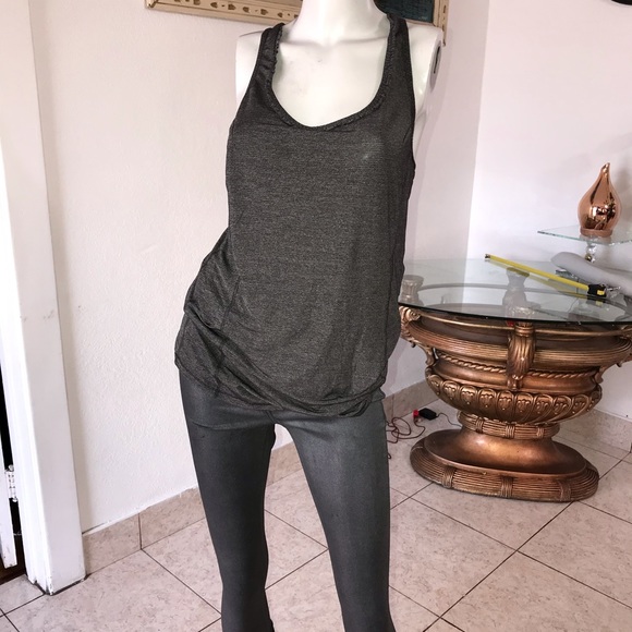 lululemon athletica Tops - Lululemon Athletic size 6